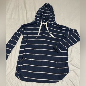 Market and Spruce knit hoodie